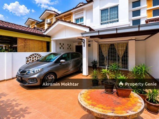 Double Storey Terrace House, Saujana Utama 3, Sungai Buloh