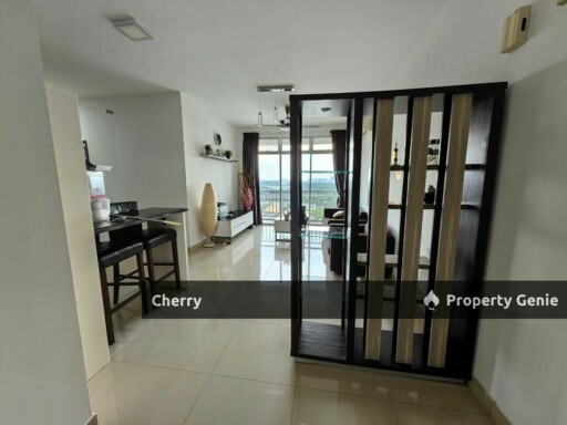 Bank Value: RM500K** 💰 **For Sale: RM438K‼️** 📍 **Pandan Residence 2** Jalan Pandan Ria 7, Kawasan Perindustrian Seri Purnama, 81100 Johor Bahru, Johor 🏠