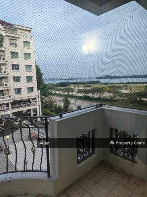Petrie Condominium, Straits View, Johor Bahru