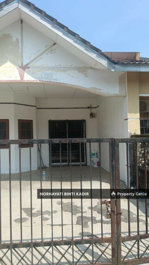 TERES SETINGKAT TAMAN GURU KUANTAN
