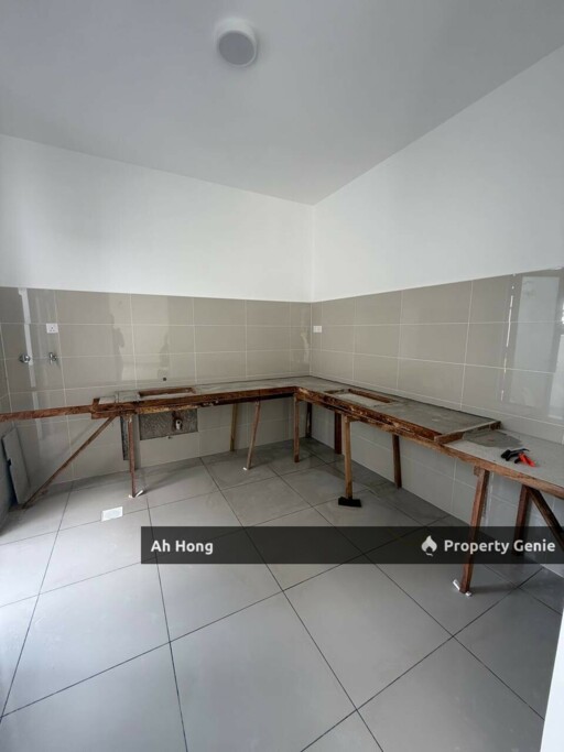 Eco Botanic / The Tate / Double Storey / 4bedroom / Partially Furnished