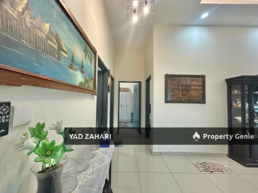 Taman Bentara, Telok Panglima Garang | Single Storey Semi-D 4 Bedrooms | RM485K - Good Condition and Semi Furnished