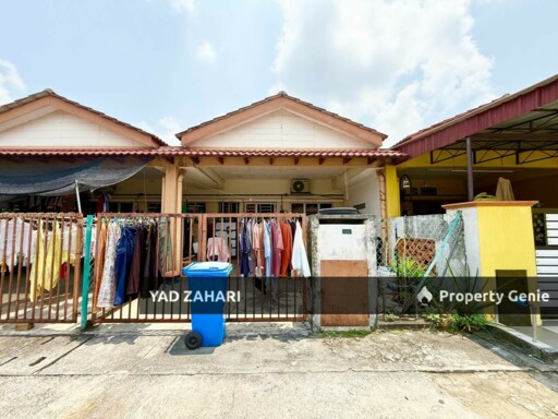 Seksyen 30, Shah Alam | 1-Storey Terrace 4 Bedrooms | RM379K - Nearby School & Freehold