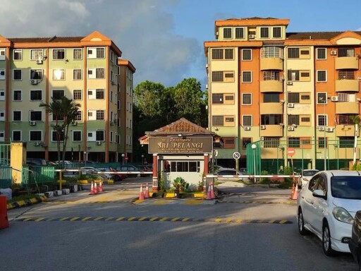 Pelangi Seri Alam Apartment