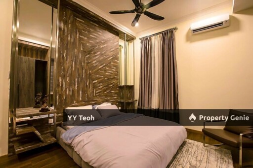 CORNER Straits Courtyard 3 Storey Bungalow