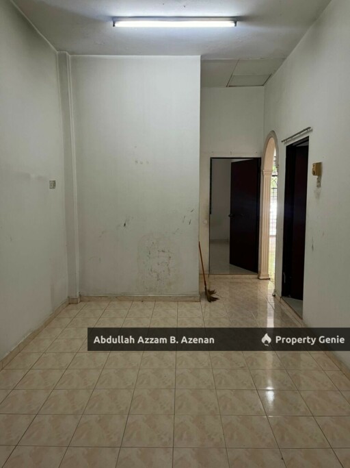 CORNER LOT FOR RENT TAMAN DESA SENI