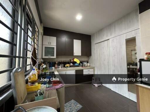 Ehsan Jaya-Fully Renovated & Furnished