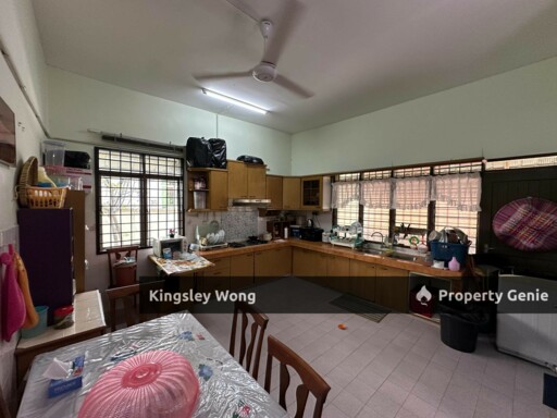 Buntong, Ipoh 1.5 Storey Bungalow House Near Ipoh Town First Garden
