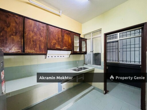 Freehold & 1 Parking | Bukit OUG Condominium, Bukit Jalil Kuala Lumpur .