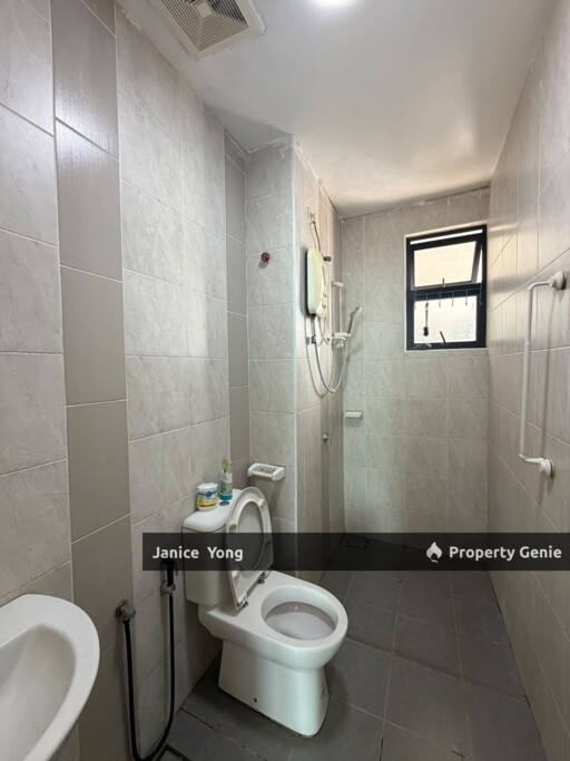 Sky Breeze Condominium @ Bukit Indah