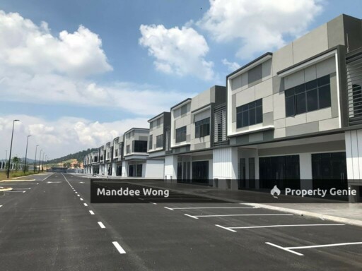 1.5 Storey Factory Puncak Alam For Rent/2,080sqf/RM4,500