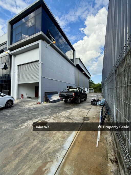 🏭APEX BIZHUB 2.5 Storey SEMI-D Factory For Rent🏭