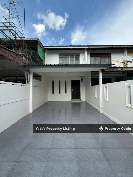 Taman Johor Jaya, Johor Bahru  2sty Low Cost Terrace for Sale RM428k  💰 Bank Value: RM450,000  Https://Www.Wasap.My/60162051277