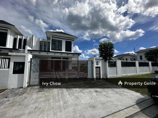 Setia Tropika Semi D For Rent