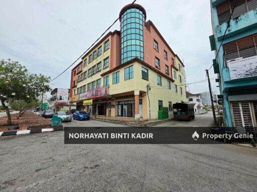 4 LOT SHOPLOT 3 1/2 TINGKAT DI JALAN WONG AH JANG, KUANTAN