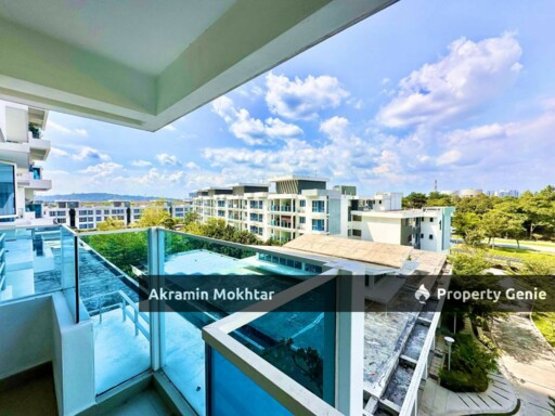 FREEHOLD, END UNIT & 2 COVERED PARKING | Well Kept Maintained Resort Style Apartment Putra 1, Bandar Seri Putra, Bangi.