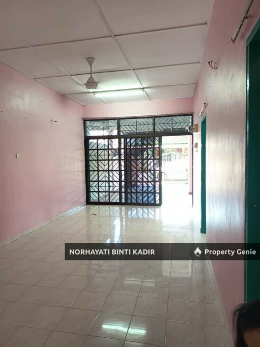 URGENT FOR SALE ‼️‼️ Teres Setingkat Indera Mahkota 2, Kuantan