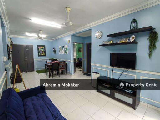 Fully Furnished & 1 Parking | Residensi Laguna Biru 2, Tasik Biru Kundang, Rawang