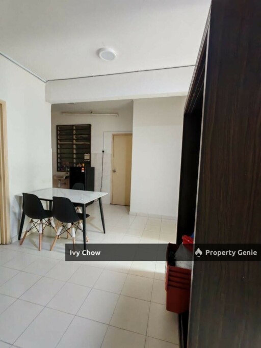 Skudai Villa Krystal Room for Rent