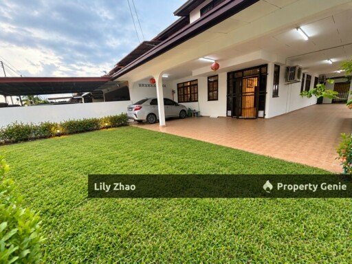 Semi Detached Landed House, 4Bed 3Bath Furnished, Spacious, Big Land, Taman BDC, Kolombong, Kota Kinabalu.