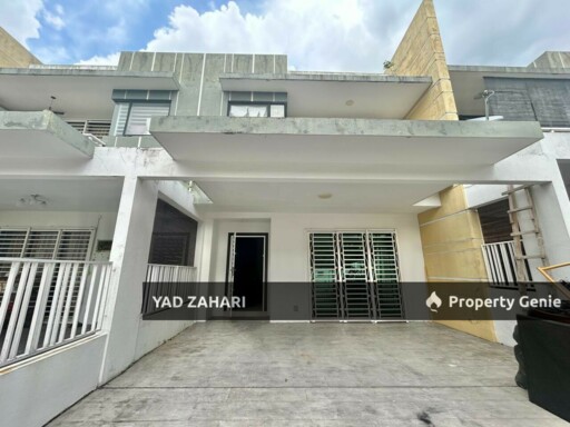 The Terresse, Bandar Puteri Bangi | Superlink 4+1 Rooms | RM670K- Semi Furnished, Spacious Unit & Nearby Exit Highway