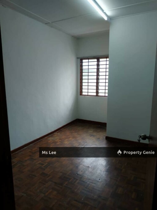 2 Storey house-Bandar Country Homes @ Rawang-Ready 15/10 or 30/10
