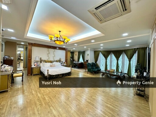 Cornerlot Semi-D SS4 Petaling Jaya - Facing Open, Walk in Condition