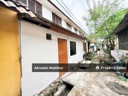 FULLY RENOVATED 2 Storey Terrace Taman Puchong Indah .