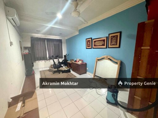 Freehold & Renovated | Double Storey Terrace Taman Prima Saujana Kajang