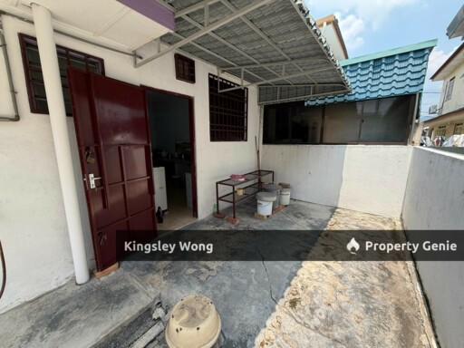Bercham Double Storey Semi D Chinese Area  Near Lotus Bercham Tasek