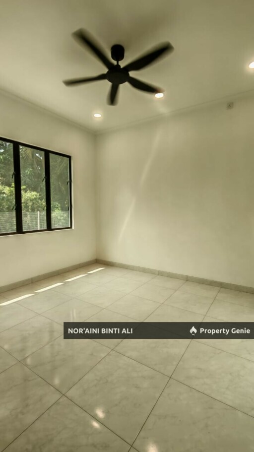 BUNGALOW Cantik Modern Design Pantai Cherok Paloh , Kuantan