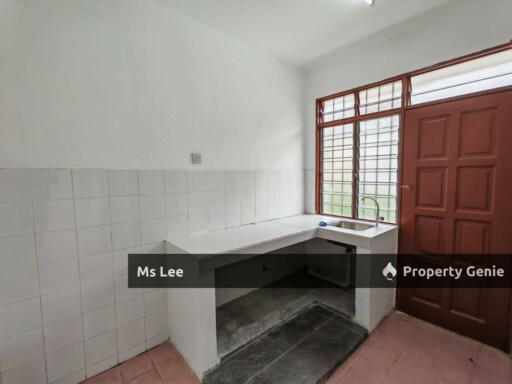 2 Storey house-Bandar Armada Putra @ Pulau Indah,Port Klang-Ready 15/11 or 30/11