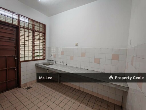 2 Storey house-Bandar Armada Putra @ Pulau Indah,Port Klang-Ready Now