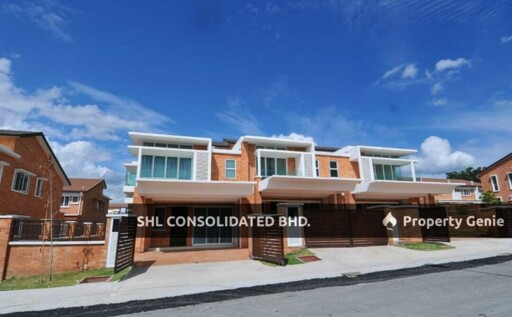 Tecoma, Goodview Heights