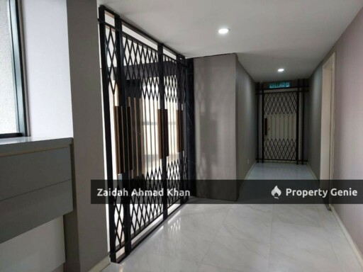 SETIA V RESIDENCES GURNEY PENANG PRESTIGIOUS LUXURY CONDOMINIUM BUNGALOW IN THE SKY FOR SALE THE BIGGEST UNIT SEA VIEWRENOVATED WITH EXQUISITE MARBLE DETAILING FREEHOLD BELOW SPA PRICE