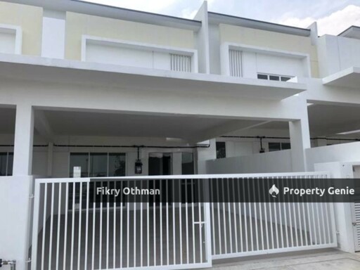 Double Storey Superlink Suriaman 2, Bandar Sri Sendayan