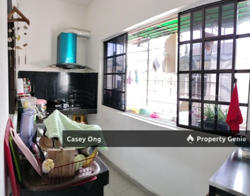 [Well Kept] Bukit Rimau Townhouse