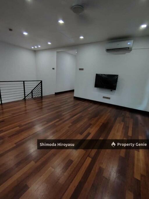 Zenia Desa ParkCity | 4 Carpark | Corner unit | 3000sf | 2 Storey | 3+1 Bedroom