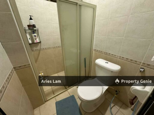 Impian Emas 2 Storey Semi-D Corner Lot