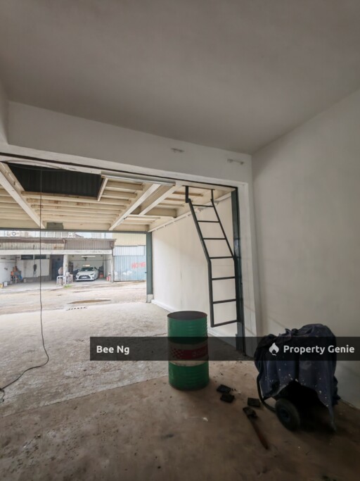 Skudai / Jalan Silat Goyong / Double Factory