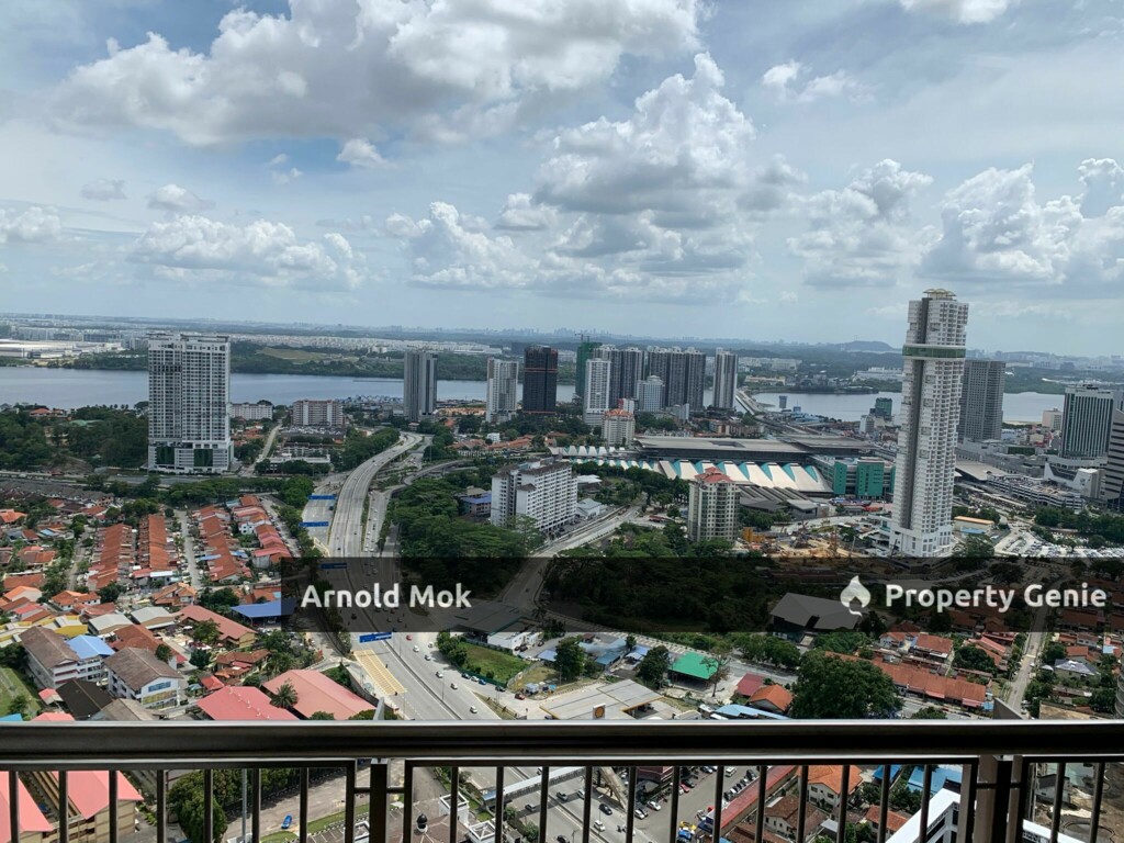 4 Bedrooms Condominium at The Astaka for Rent