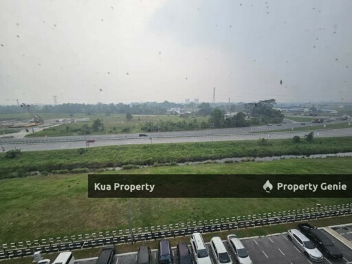 Northbank Office Tower / Space at Northbank, Tabuan Tranquility