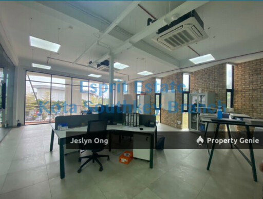 1.5 Storey Detached Factory at Impian Emas for Sale