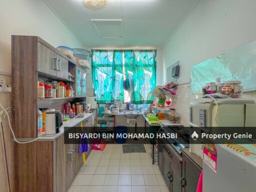 TANAH BESAR 5,800 SQ.FT 2 STOREY CORNER LOT SEMI D CLUSTER, JALAN ALAM SURIA, BANDAR PUNCAK ALAM .