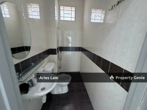 Taman JP Perdana @ Mount Austin / Near Austin Crest / Double Storey Terrace House