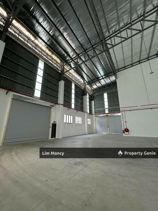 Impian Emas Single Detached Factory with Mezzanine Floor