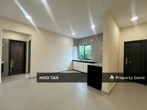 Jalan Bayu 18 2Stry Bandar Seri Alam Masai For Sale
