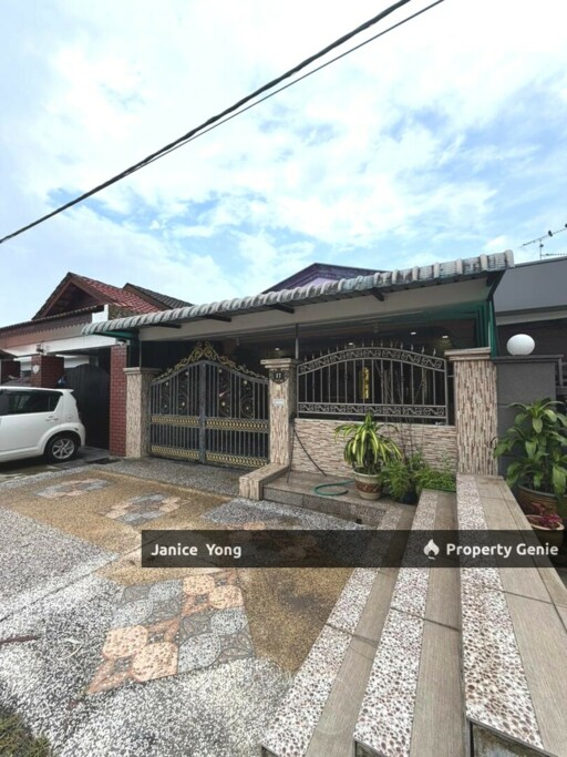 Taman Puteri Wangsa Jalan Keris