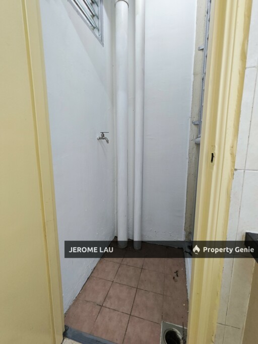Newly painted 3-bedroom apartment Villa Krystal