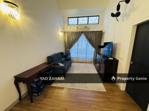 Elmina Green 3, Shah Alam | 2-Storey Terrace 5 Bedrooms | RM1.5M - Below MV, Corner Lot & Fully Extended Renovate